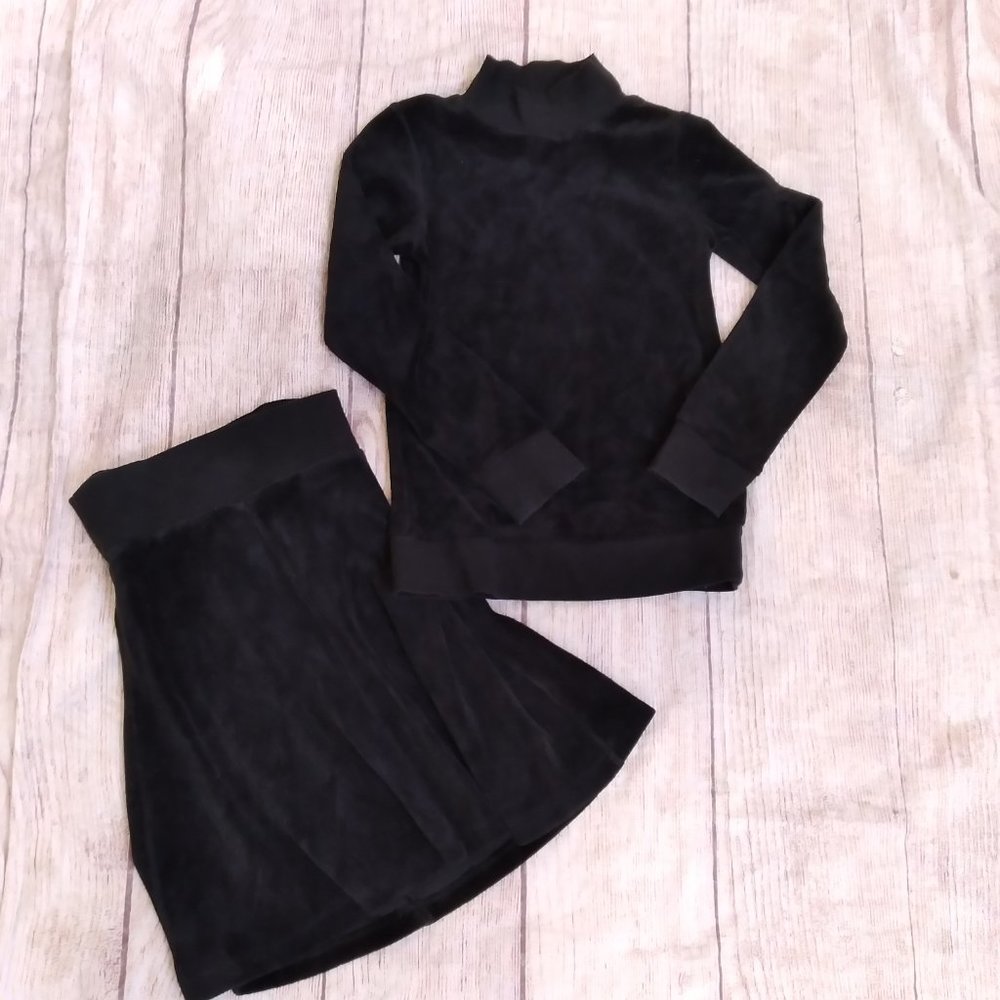 Coco Blanc black velour skirt set sz 8